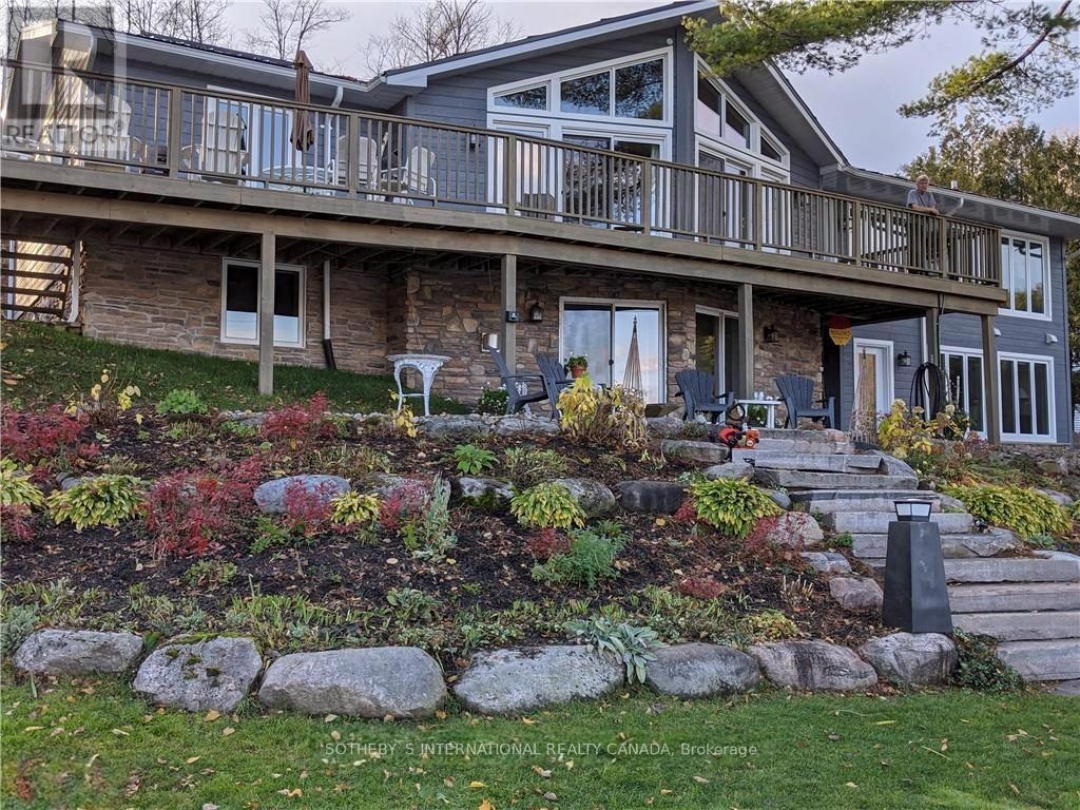 2720 Haliburton Lake Road, Eagle Lake