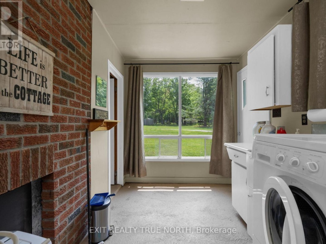 22 CARDINAL DRIVE, Talbot Lake