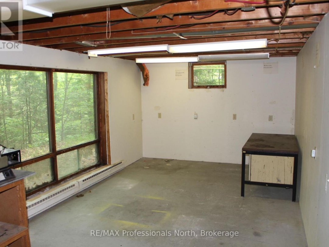 2166 BLAIRHAMPTON ROAD, 