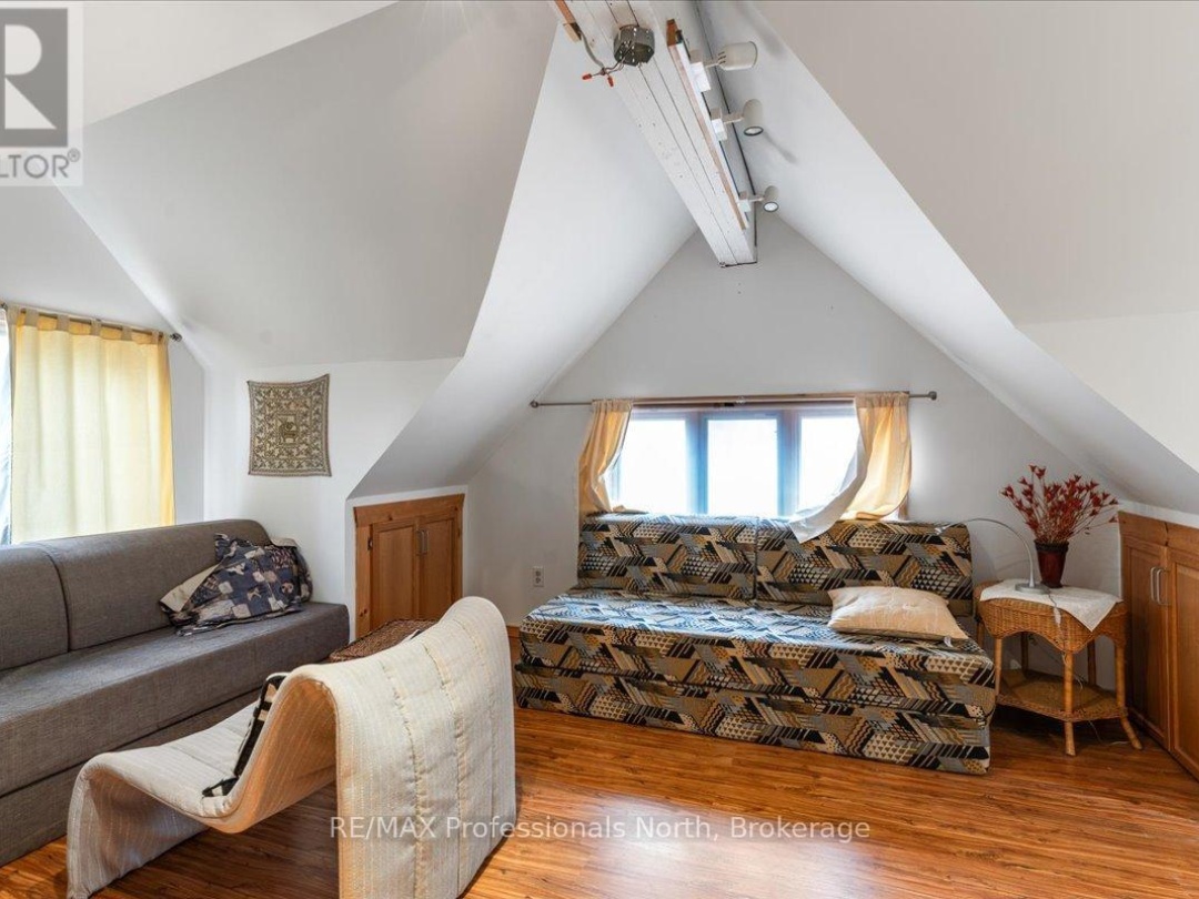 1032 PARALLEL FALLS LANE, Mountain Lake