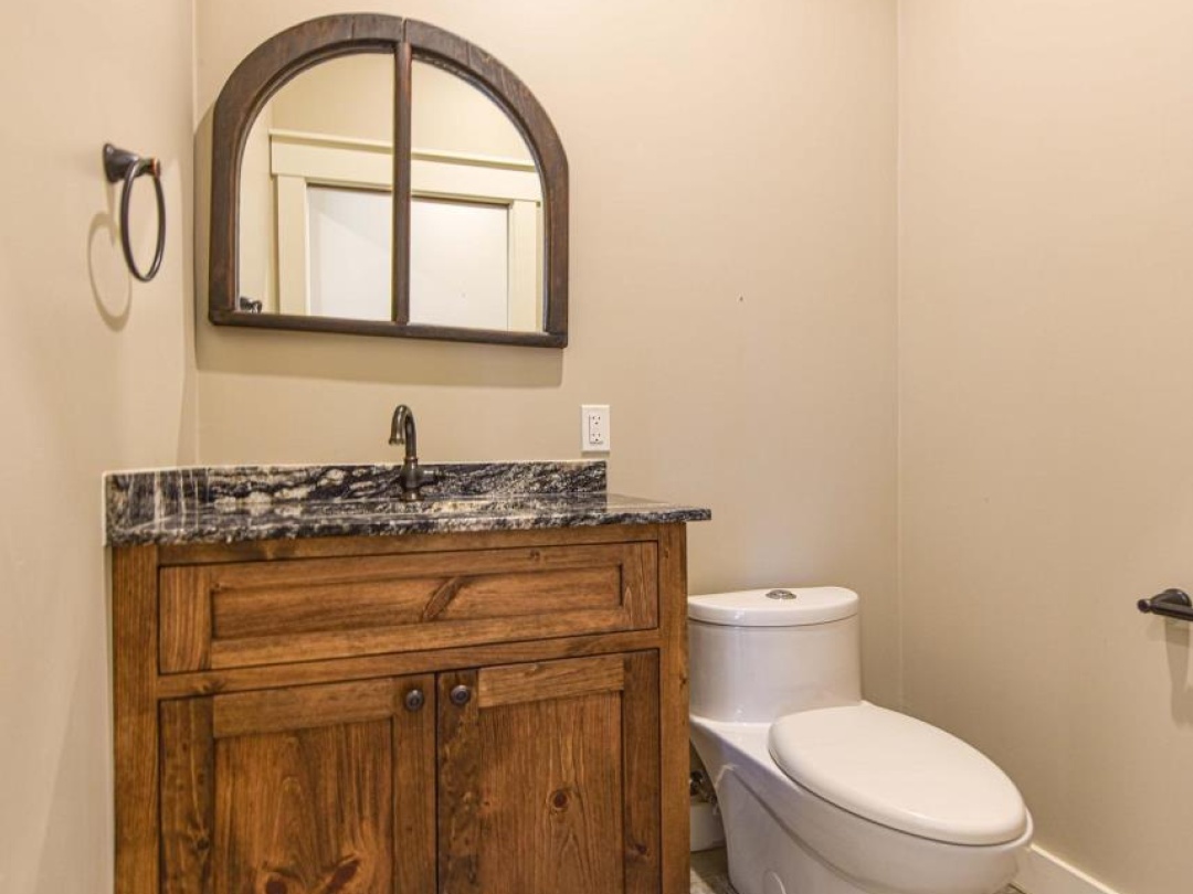7761 Mcarthur Side Road, Ramara