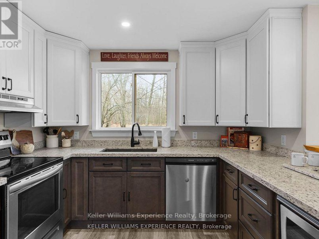 4027 Glen Cedar Drive, Lake Simcoe