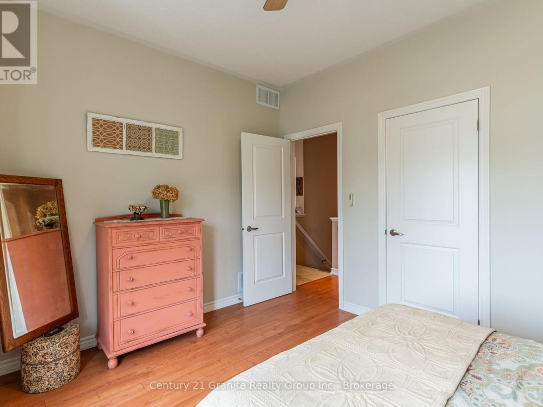 21 WINDOVER DRIVE, 