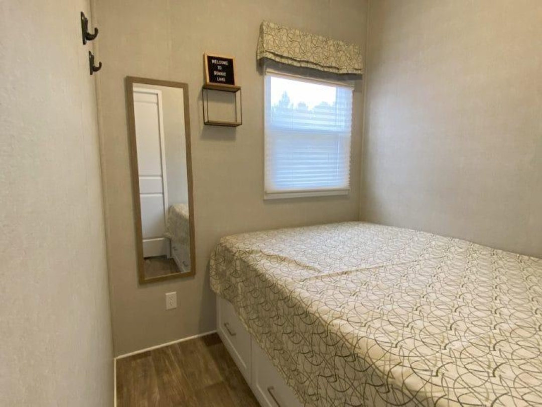 BBT098 - 1047 BONNIE LAKE CAMP ROAD, 