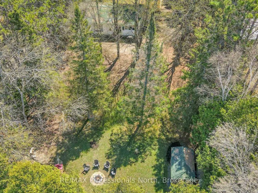 1130 Fader Drive, Maple Lake