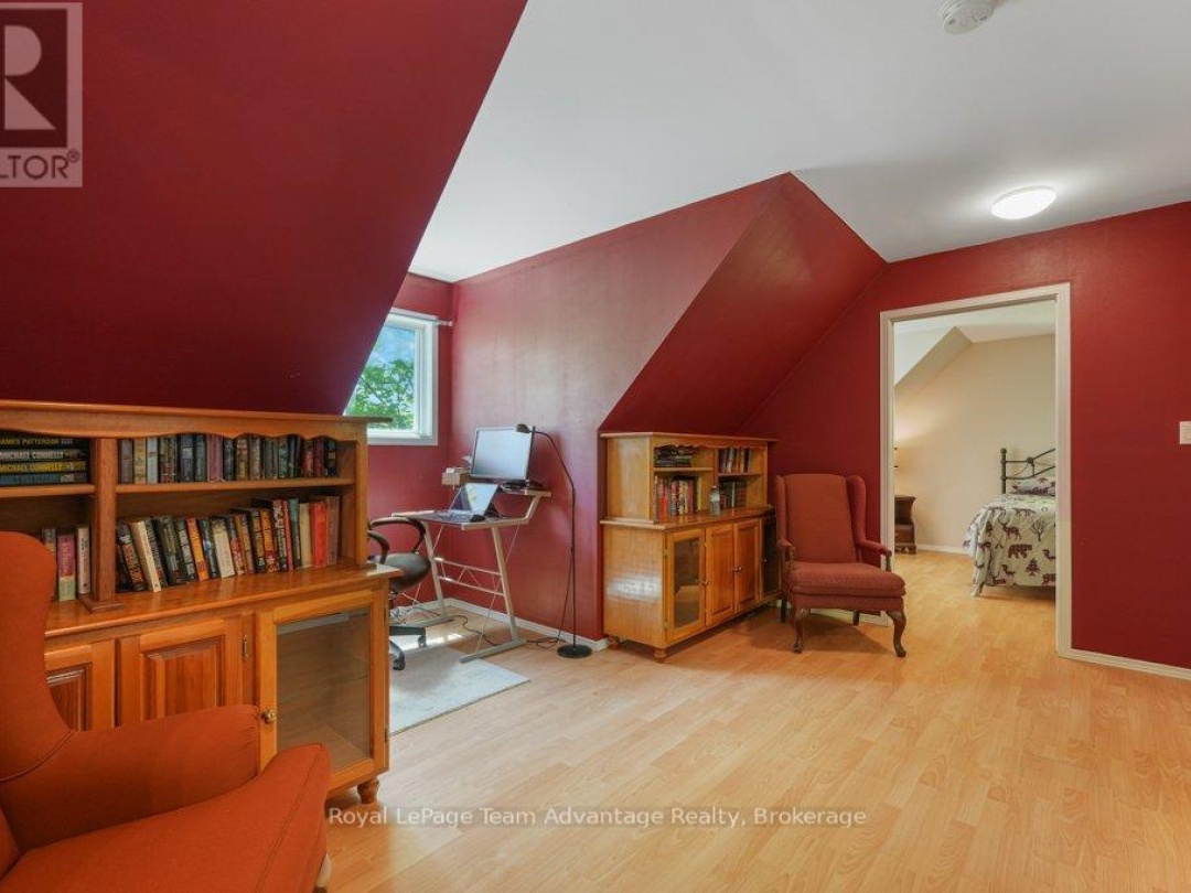 52 LITTLE OTTER LANE, Otter Lake