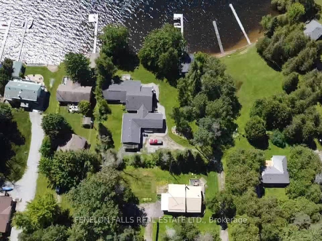 63 Thomas Drive, Sturgeon Lake