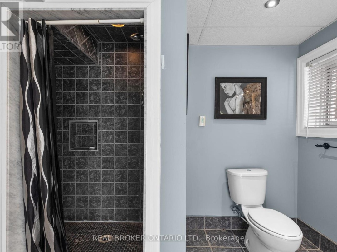 3173 Bass Lake Side Road E, Orillia