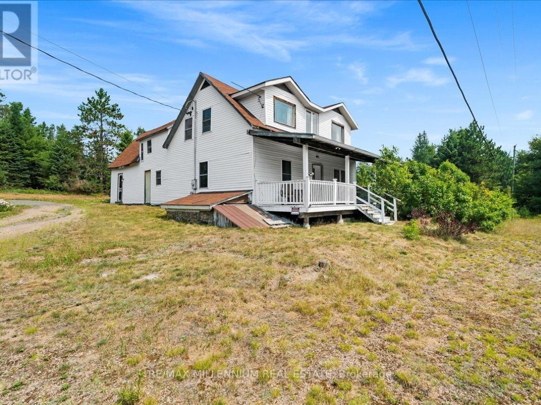 118 - 3529 HIGHWAY HIGHWAY E, 