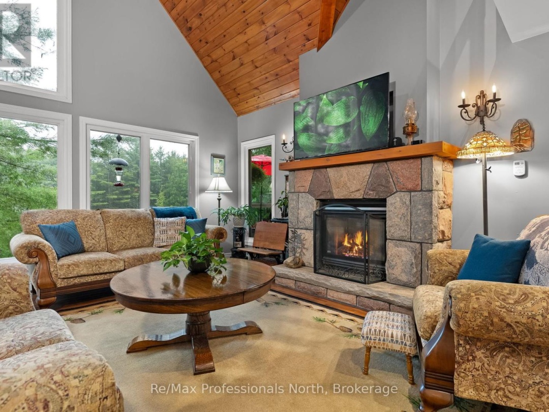 1005 LAIDLAW AVENUE, Severn Lake