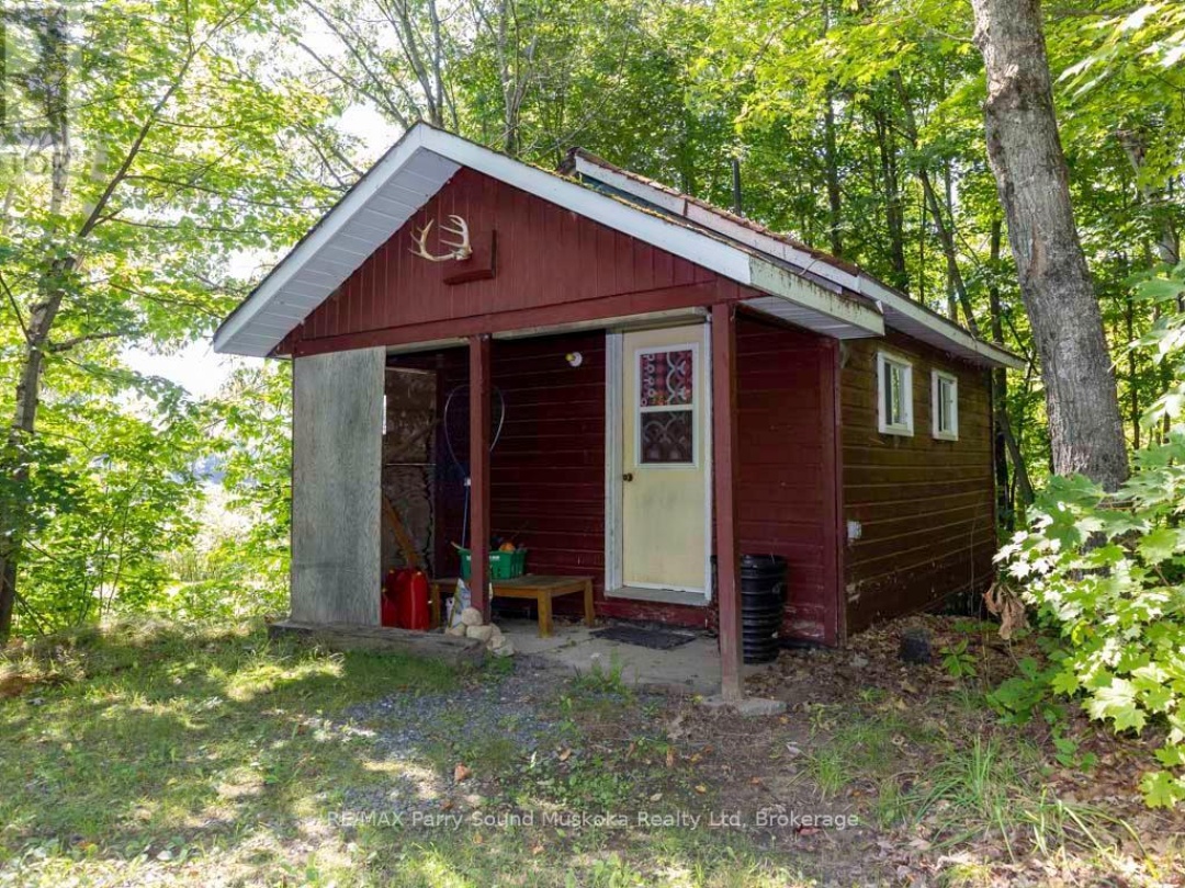 122 GREY OWL ROAD, 