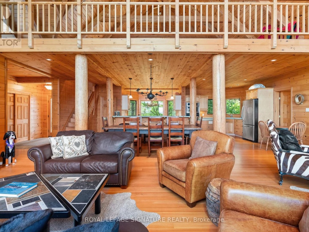 B350 Echo Island, Georgian Bay