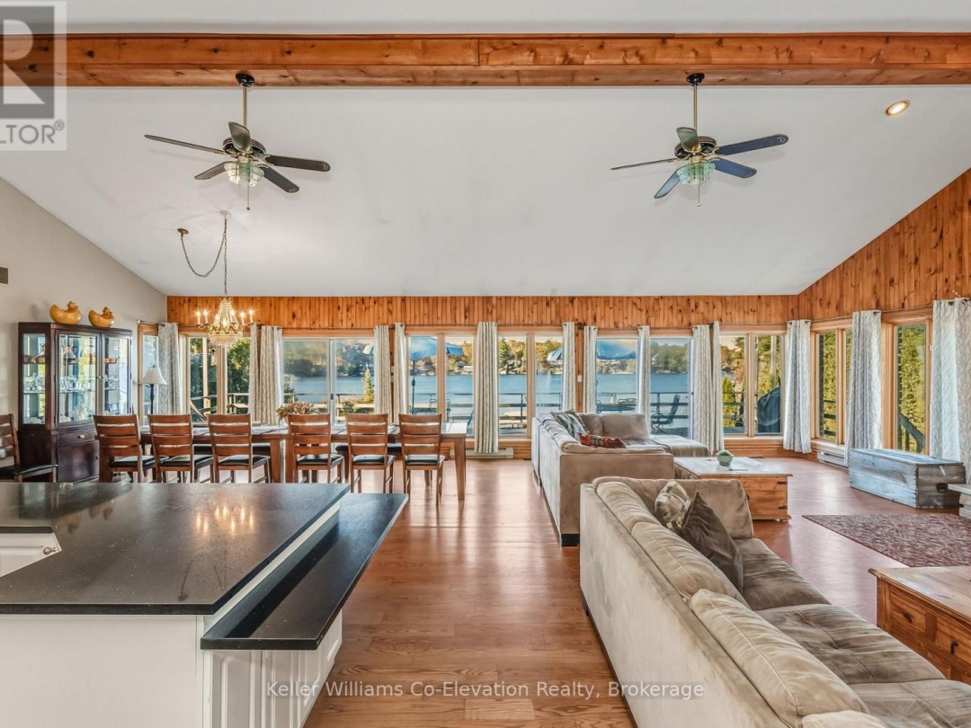 804 KINGS FARM ROAD, 