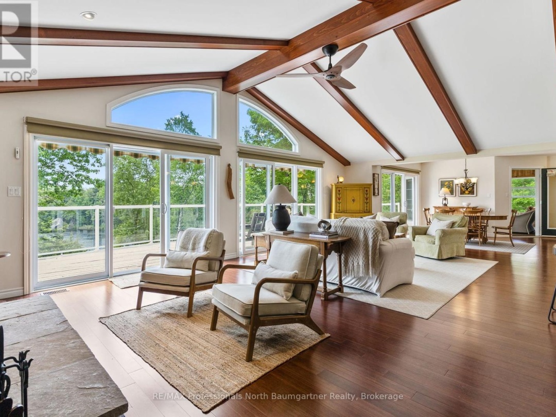 1132 TRAPLINE TRAIL, 