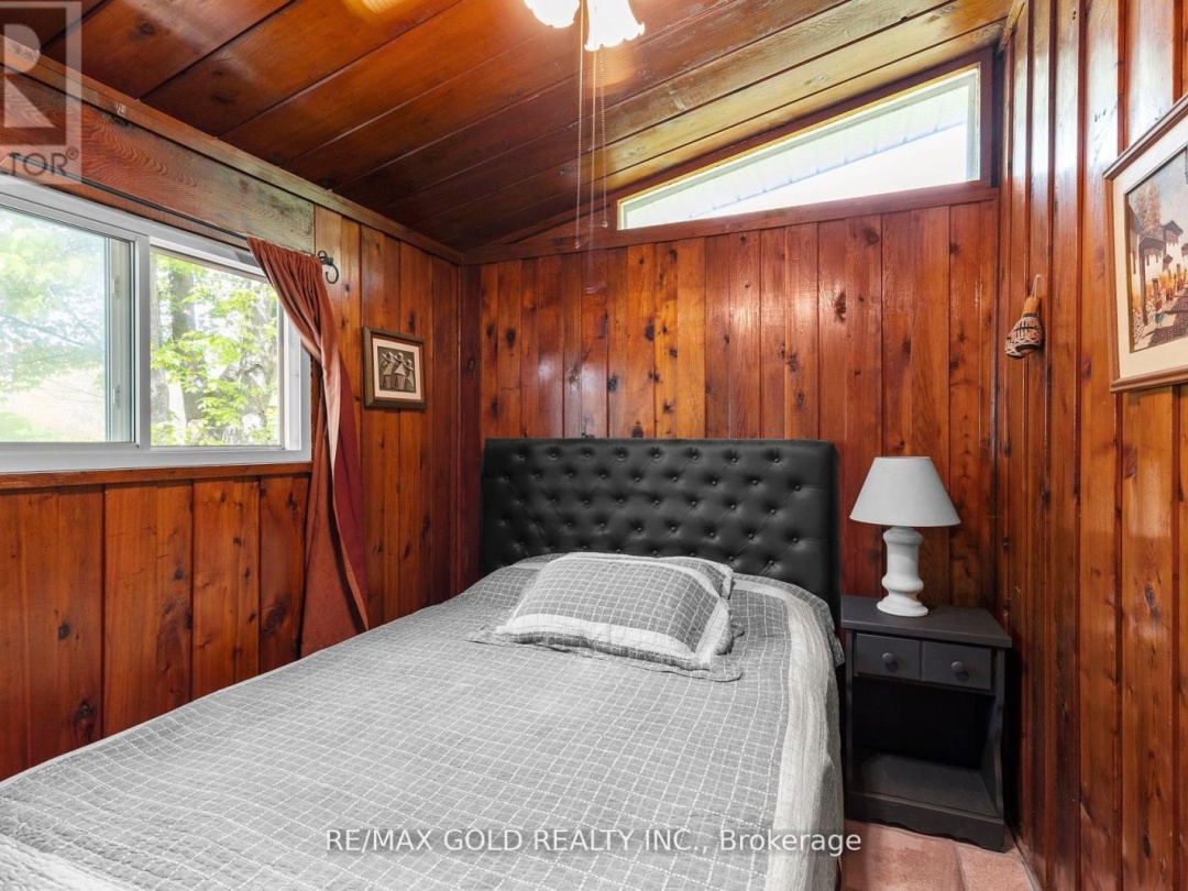 1305 CAROL ANN AVENUE, 