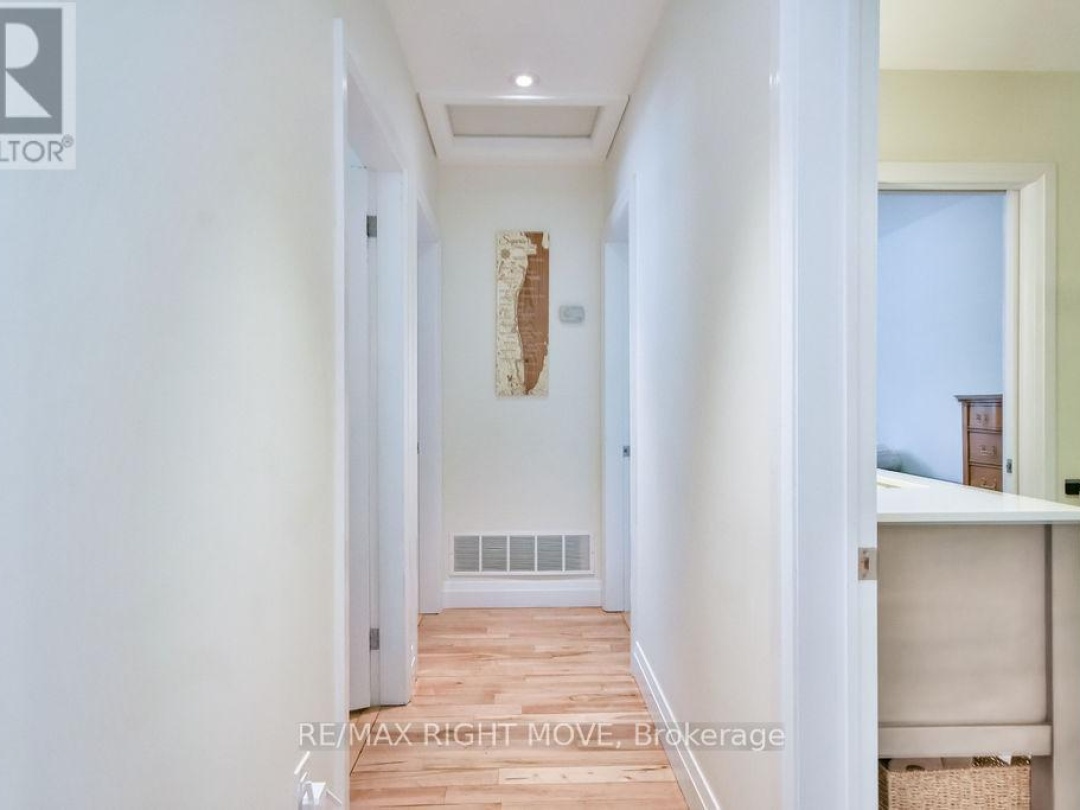 668 BROADVIEW AVENUE, 