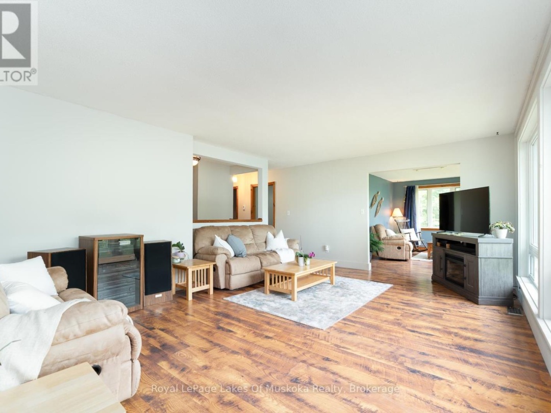 1075 ROCKY NARROW ROAD, 