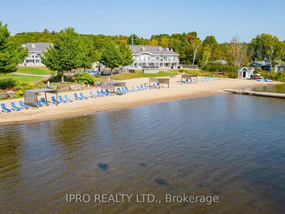 16 - 1869 MUSKOKA RD 118 WEST ROAD, Lake Muskoka
