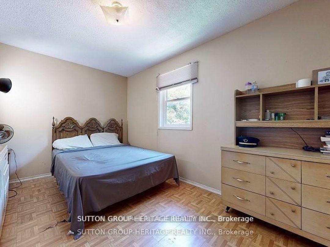 29 Lake Avenue, Lake Simcoe