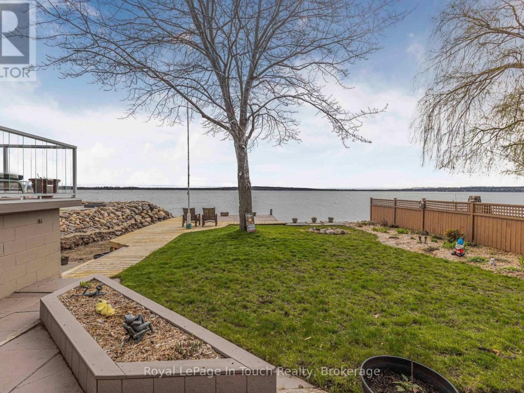 278 Robins Point Road, Georgian Bay