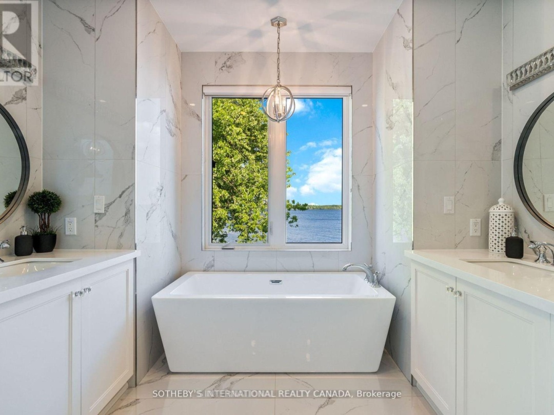 137 STINSONS BAY ROAD, 