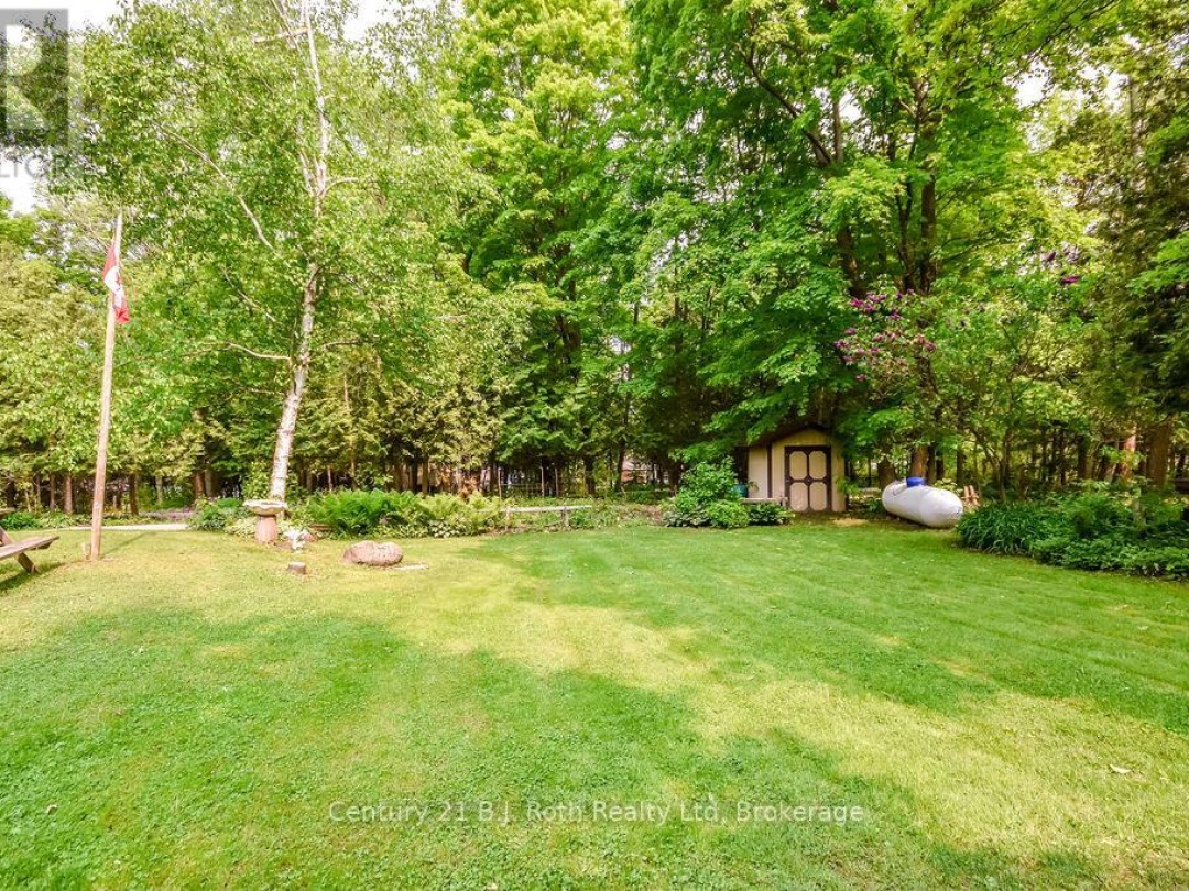 1755 Twin Oaks Crescent, Matchedash Bay
