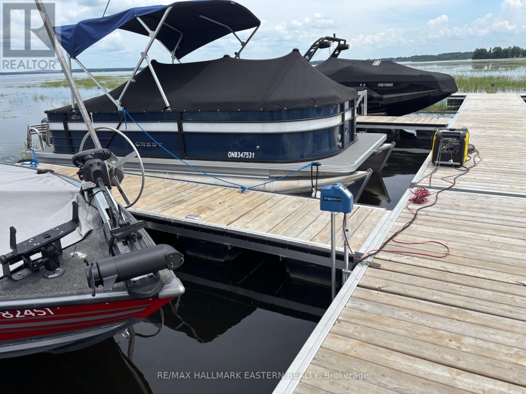 35 LAKEVIEW CRESCENT, 