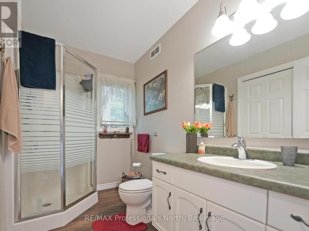 1093 Comak Crescent, St Nora Lake