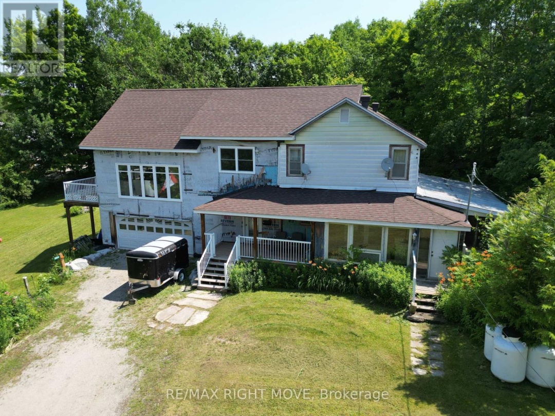 1894 HENRY'S LANDING, 