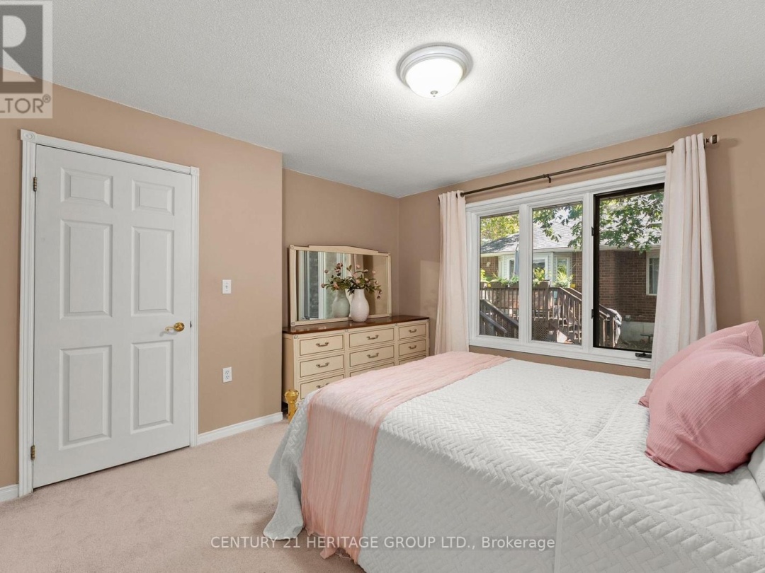 408 - 40 MUSEUM DRIVE, 