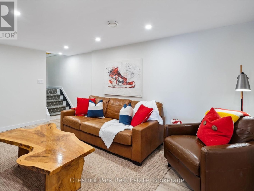 218 North Drive, Lake Vernon
