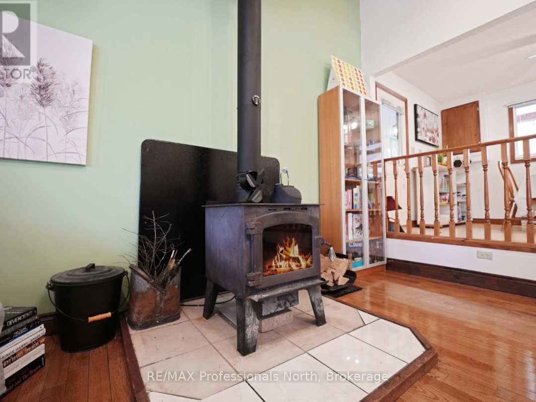 1039 Mink Road, Long Lake