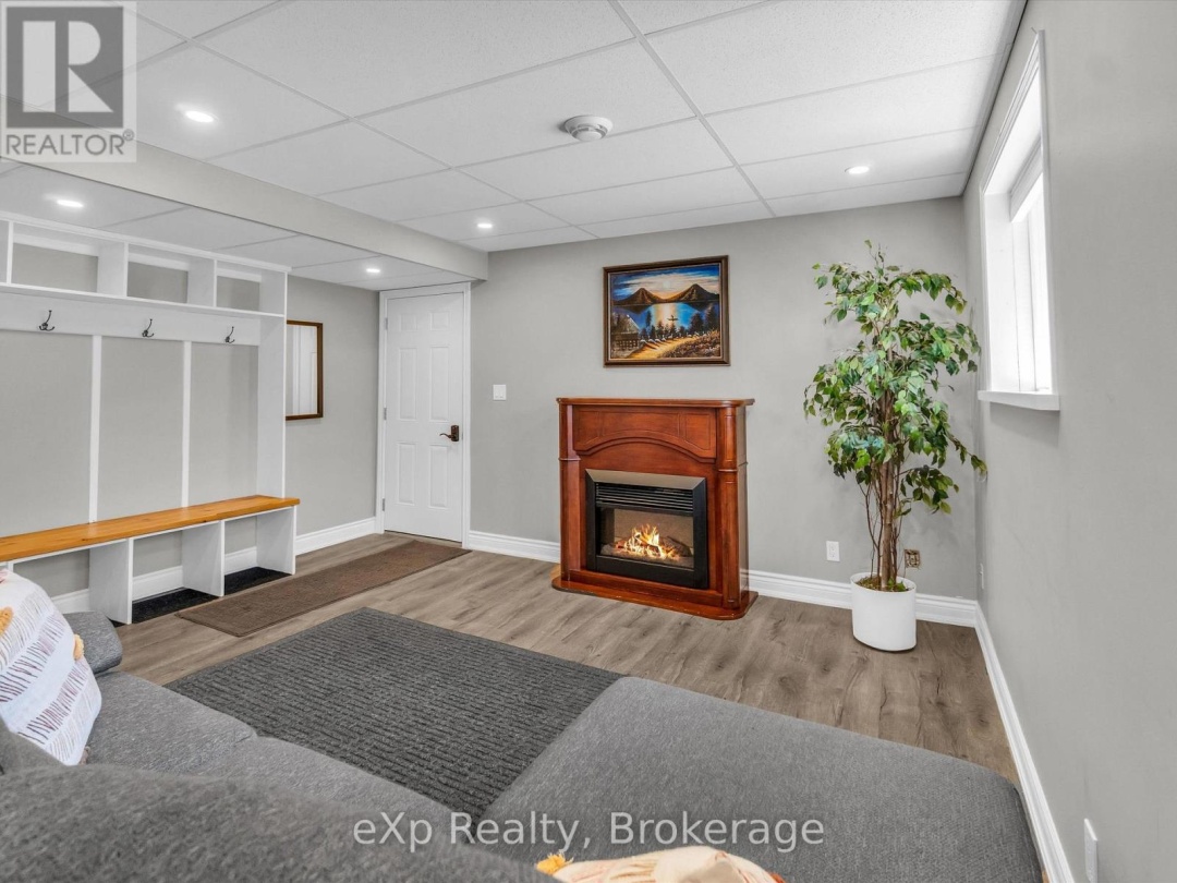 104 MEADOW HEIGHTS DRIVE, 