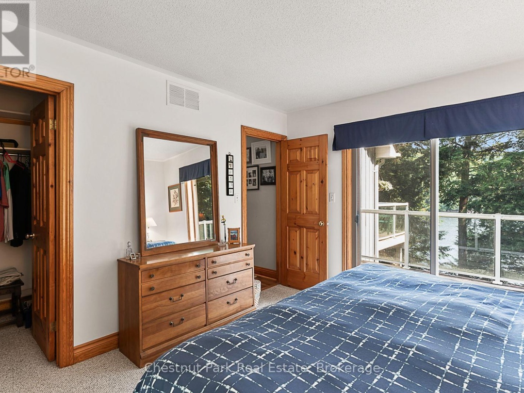 1669 NEWTON STREET, Redstone Lake