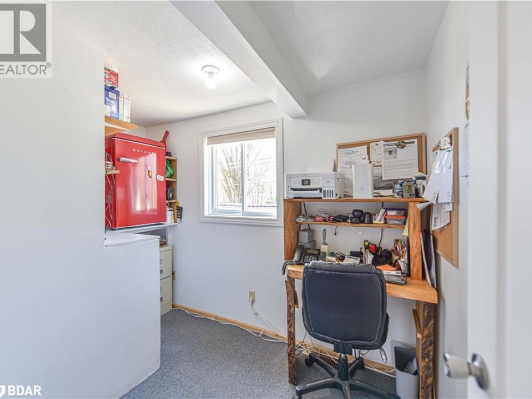 3801 WOOD Avenue, 