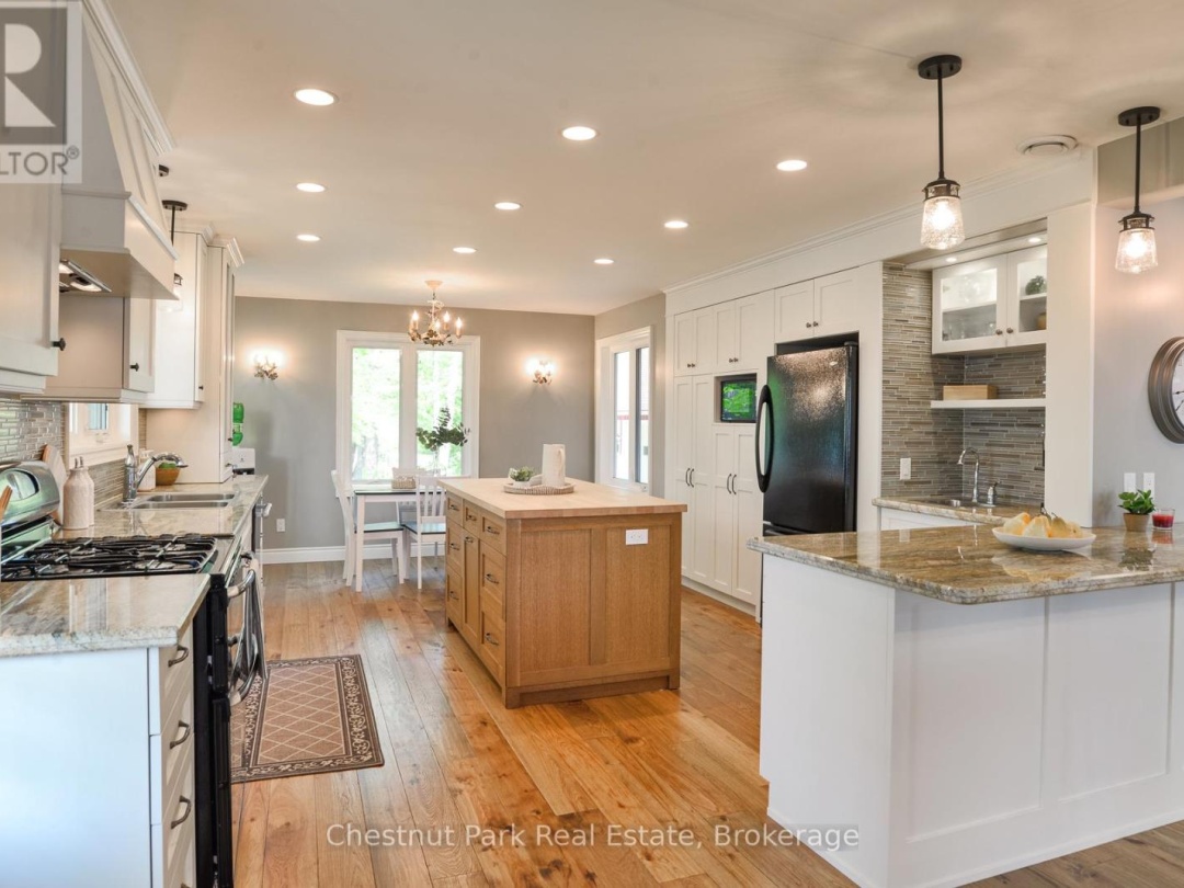 3547 Lauderdale Pt Crescent, Sparrow Lake