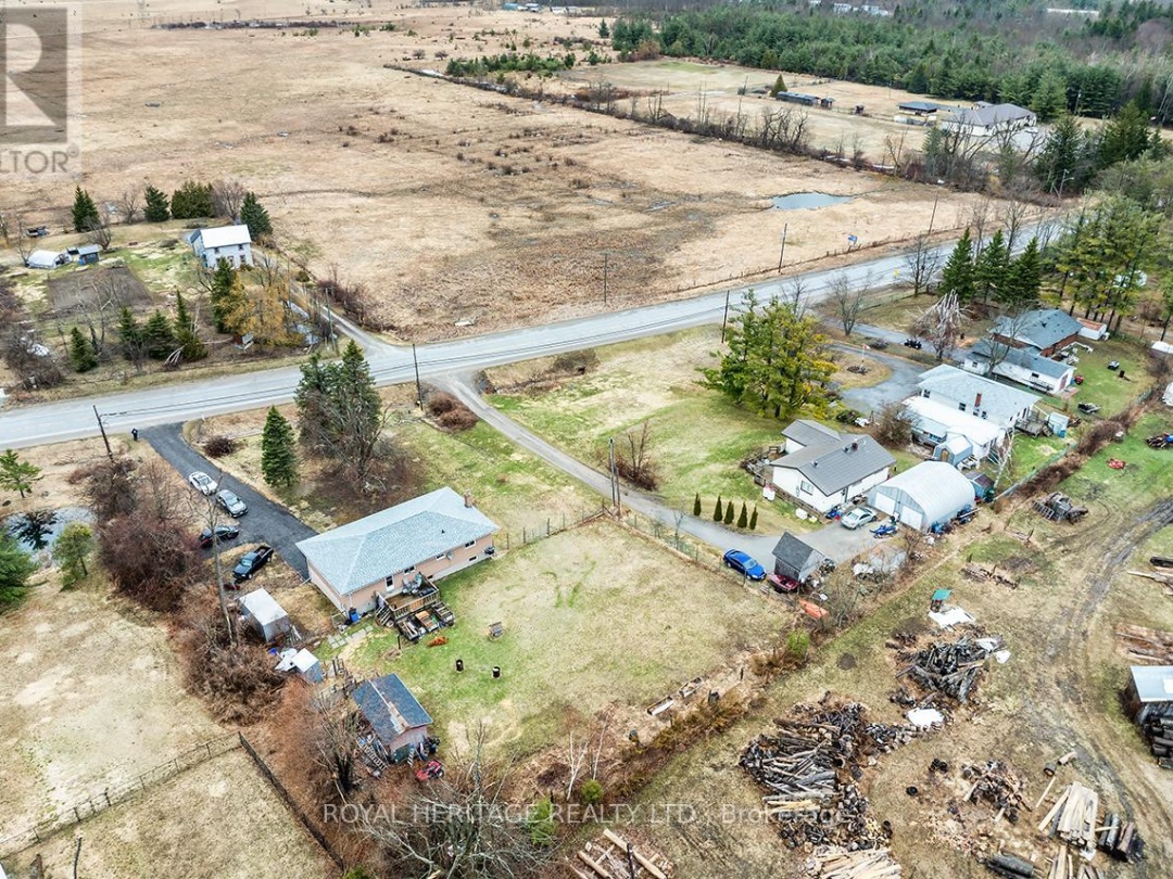 940 PORTAGE ROAD, Balsam Lake