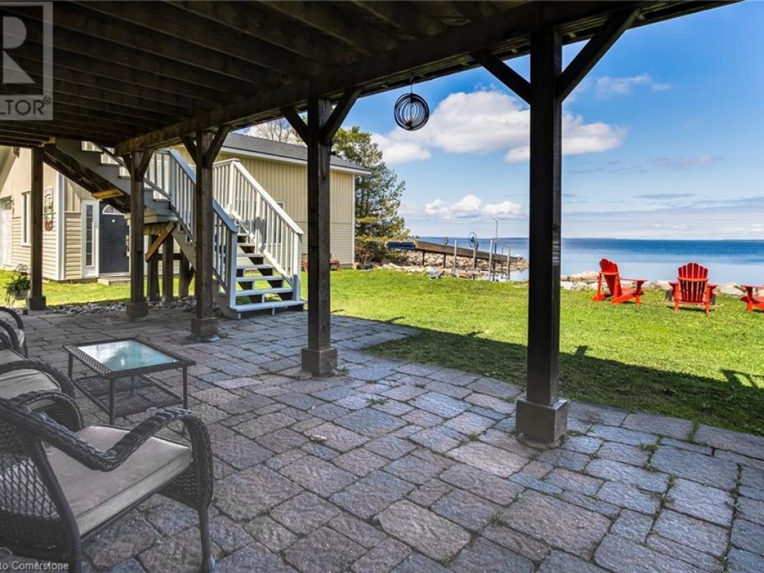 14 Lighthouse Crescent S, Georgian Bay