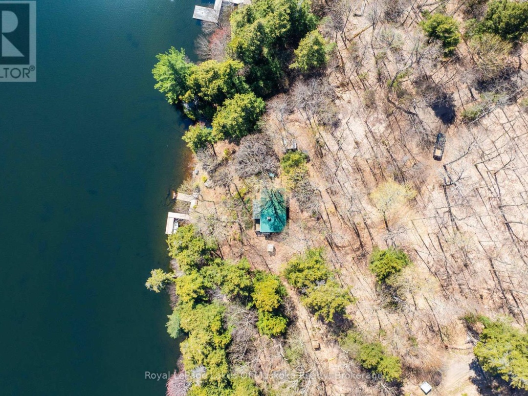 1002 Camp Lake Road, Camp Lake