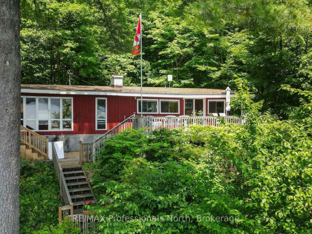 1089 AUTUMN LANE, 
