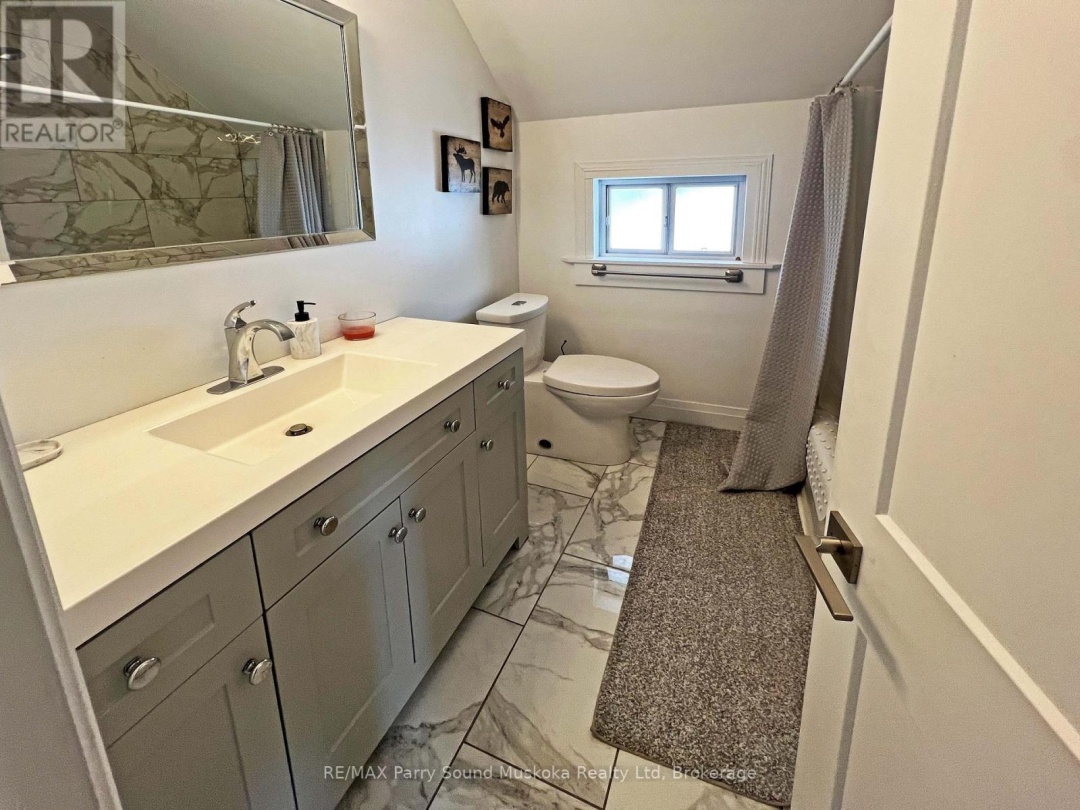 77 Church Street, Parry Sound