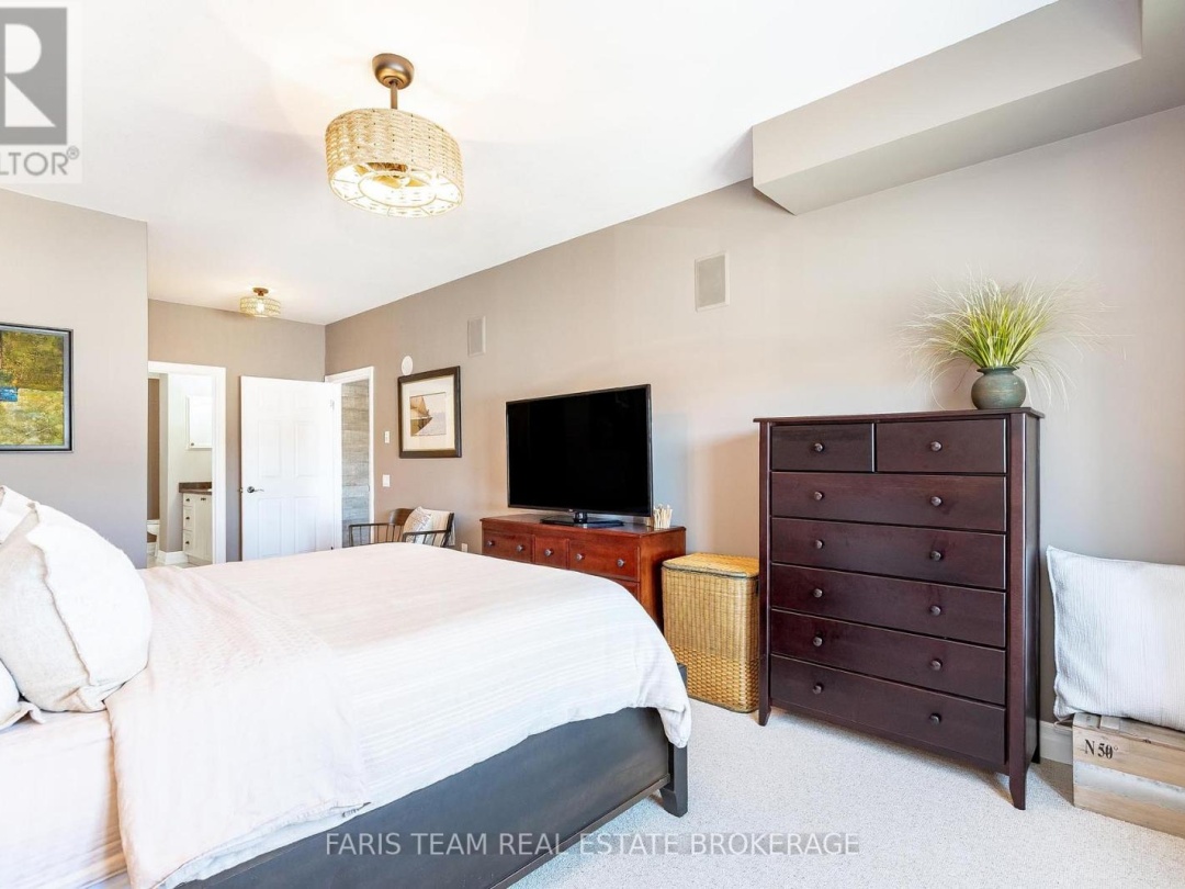 204 - 130 STEAMSHIP BAY ROAD, 