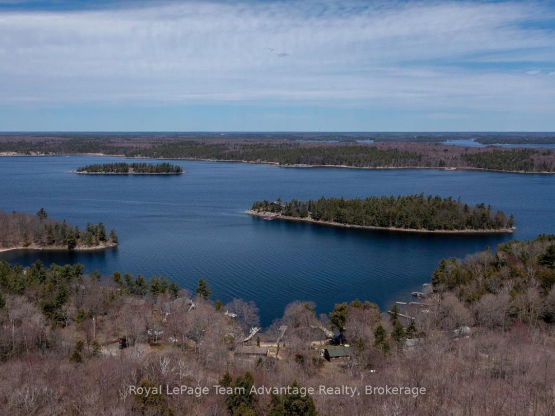 758 Paradise Lane, Georgian Bay