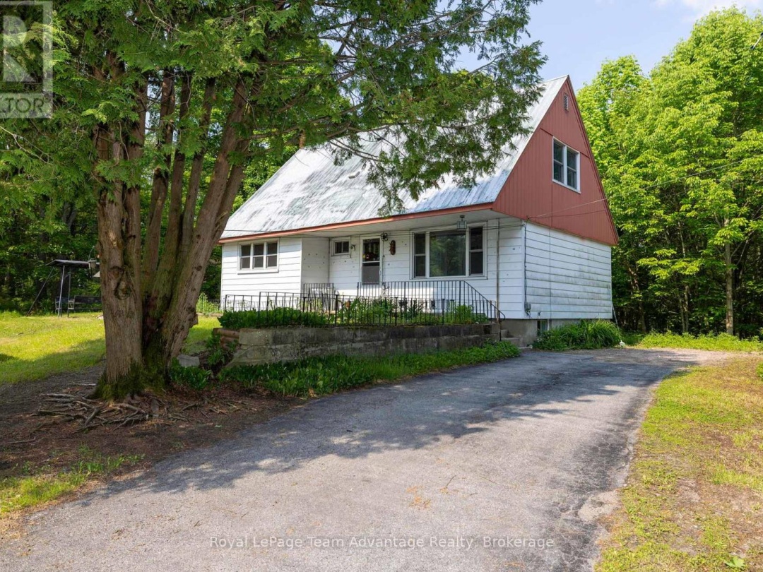100 PARRY SOUND DRIVE, 