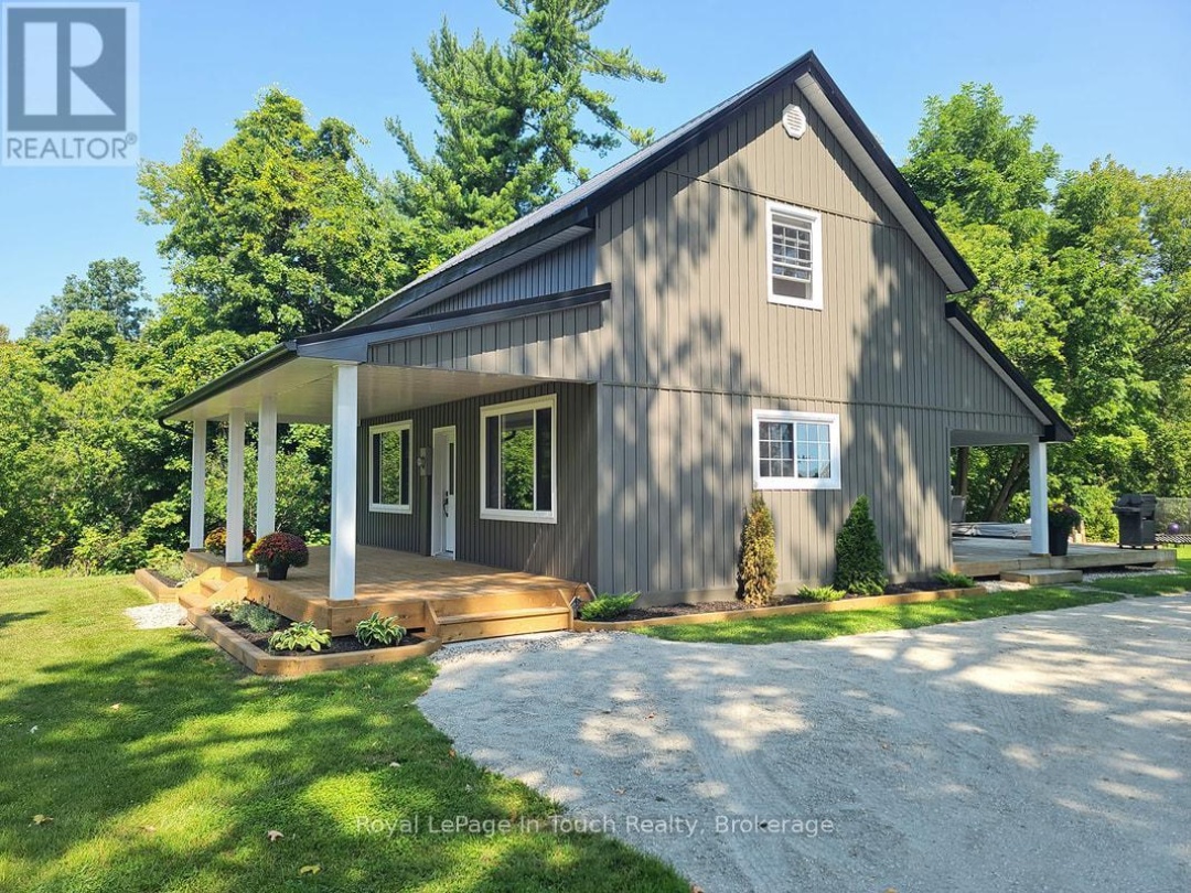 3010 Matchedash Street, Matchedash Bay