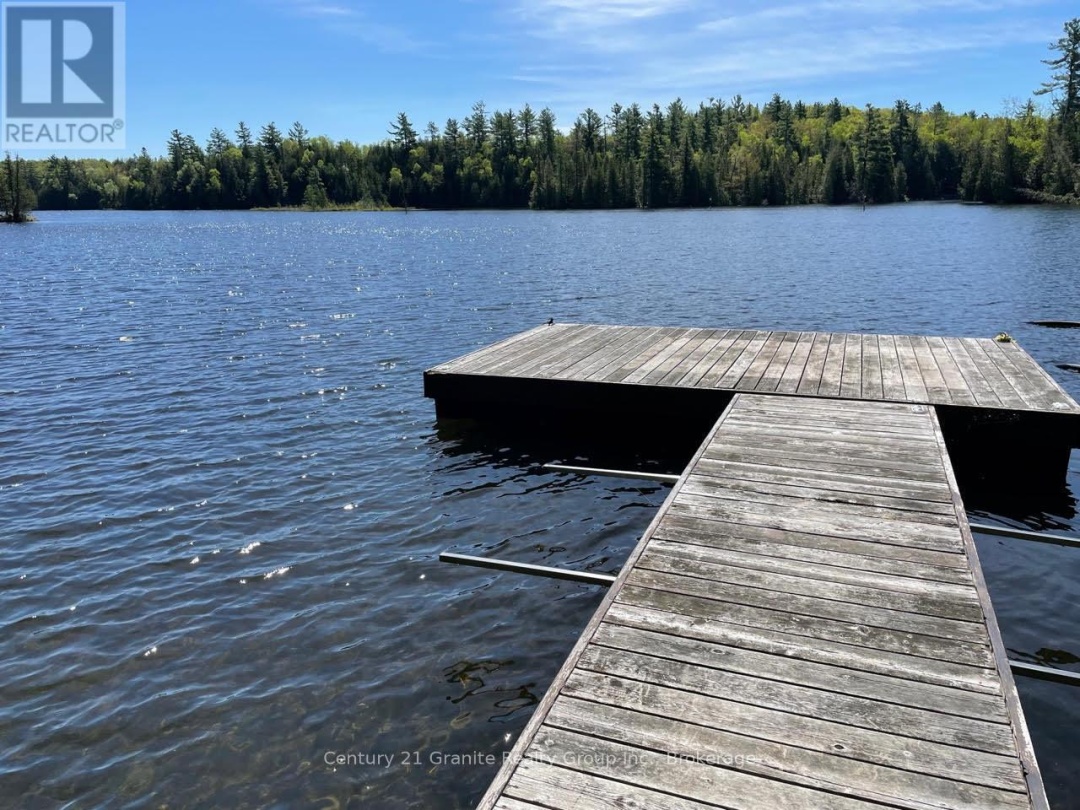 1037 ROTUNDA DRIVE, Contau Lake