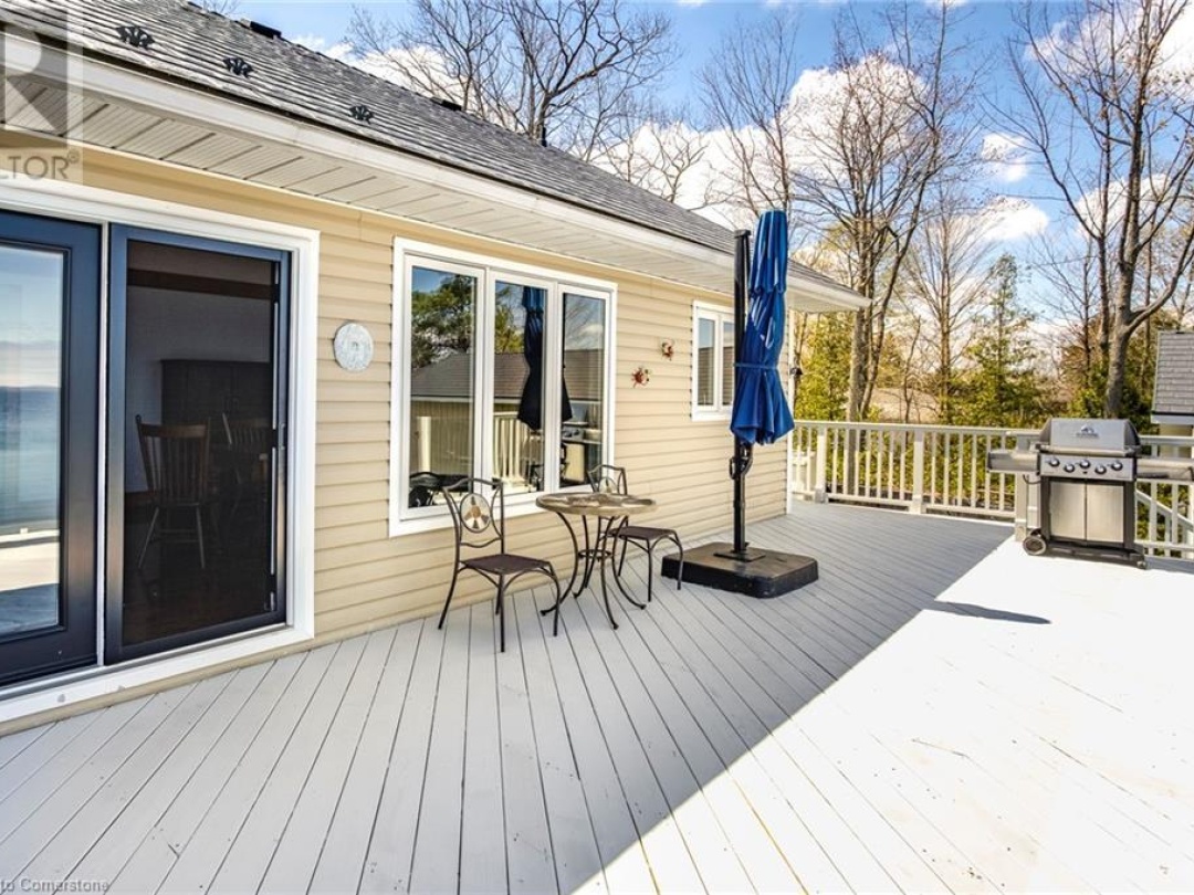 14 Lighthouse Crescent S, Georgian Bay