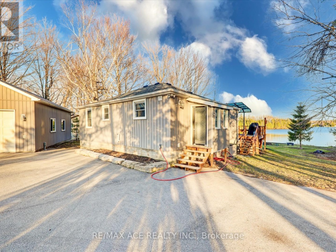 1308 Portage Road, Mitchell Lake