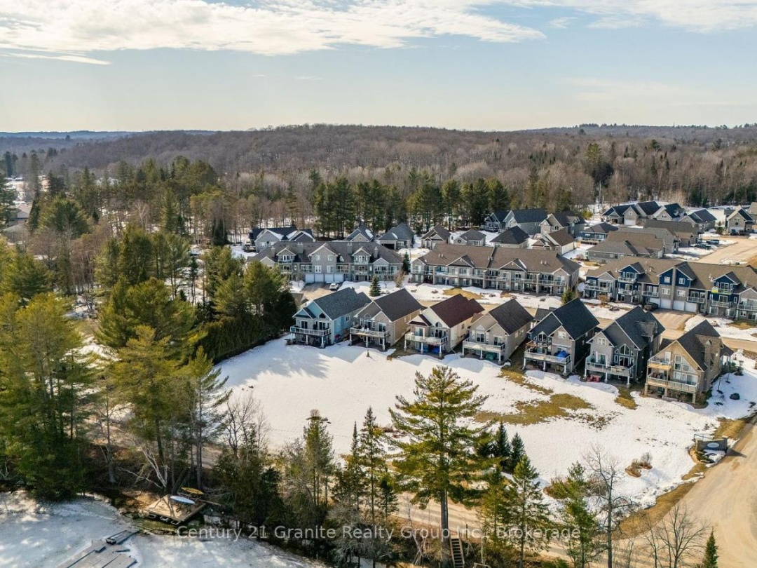 17 Webb Circle, Kashagawigamog Lake