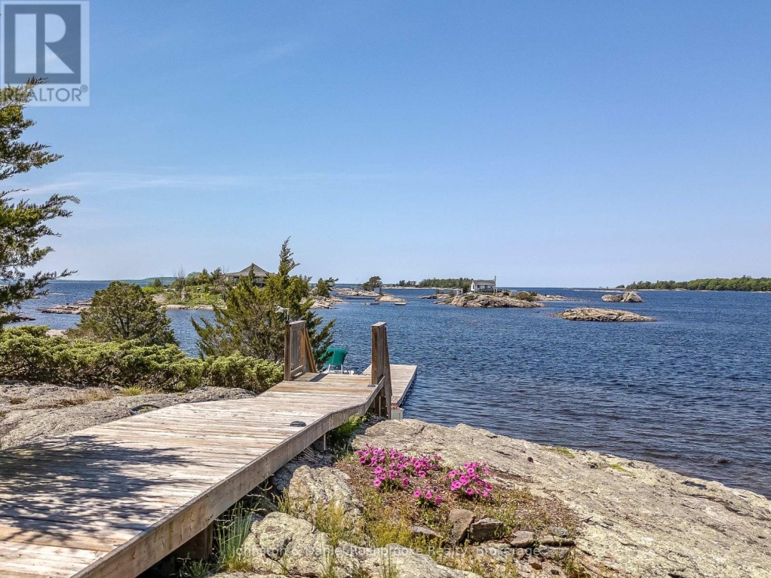 2 Island 1210 Georgian Bay Island, Georgian Bay